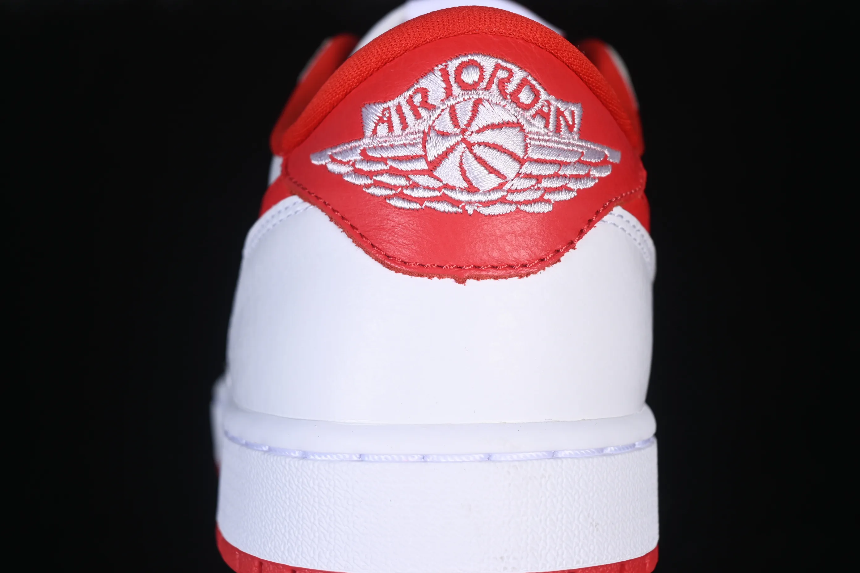 All categories Air Jordan Jordan series basketball shoes Air Jordan 1 Low foreign trade version Air Jordan 1 Low OG "University Red" AJ1 Joe 1 University Red low-top cultural and casual sneakers CZ0790-161